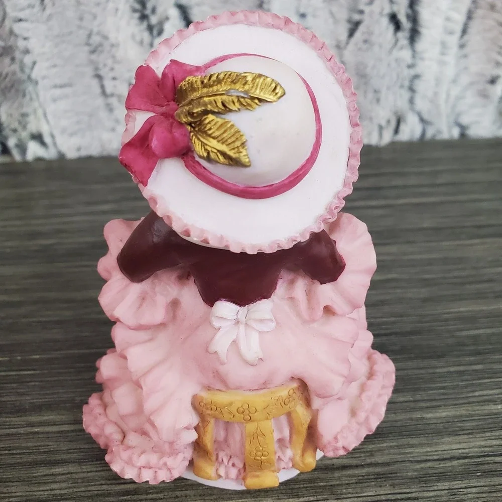 Southern Belle Love Valentine's‎ Day Orange Cat Decorative Figurine 3.75